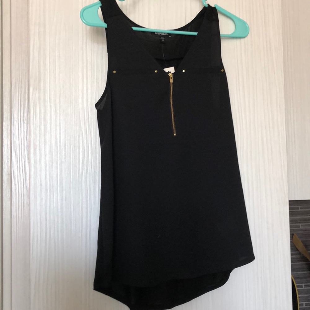 Express shell tank top with front zipper